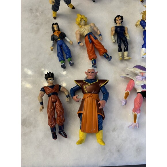 Dragon Ball Z LOT OF (27) Figures BANDAI 90s Early 2000’s - Picture 2 of 16
